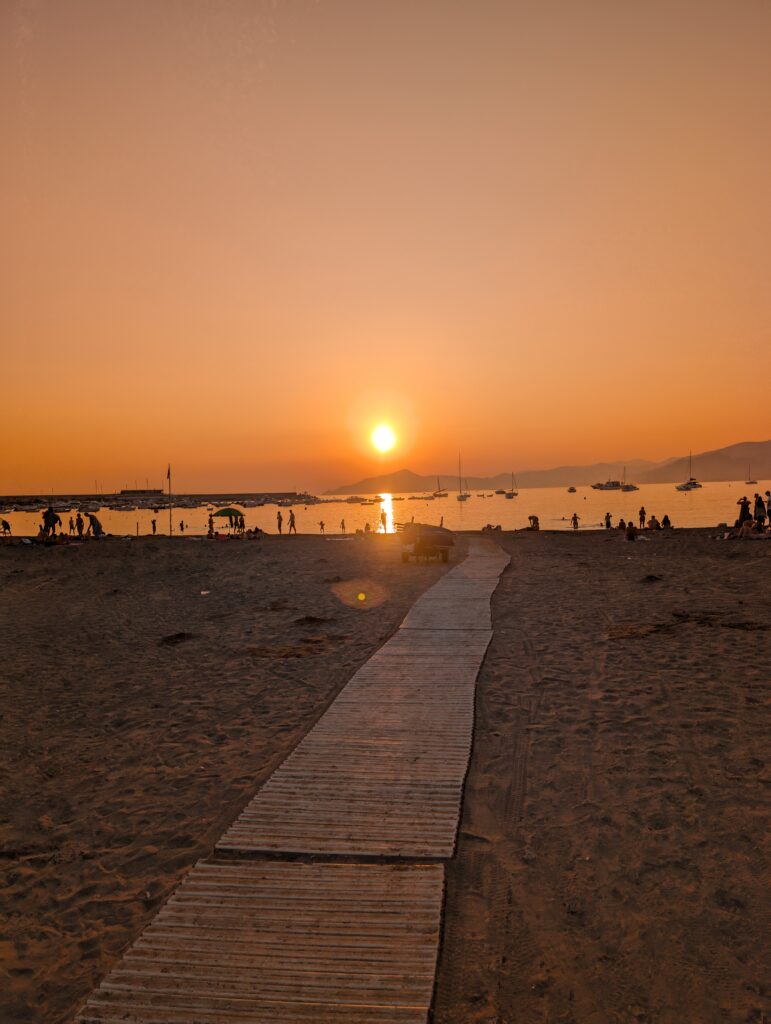 pxl 20250810 180538137